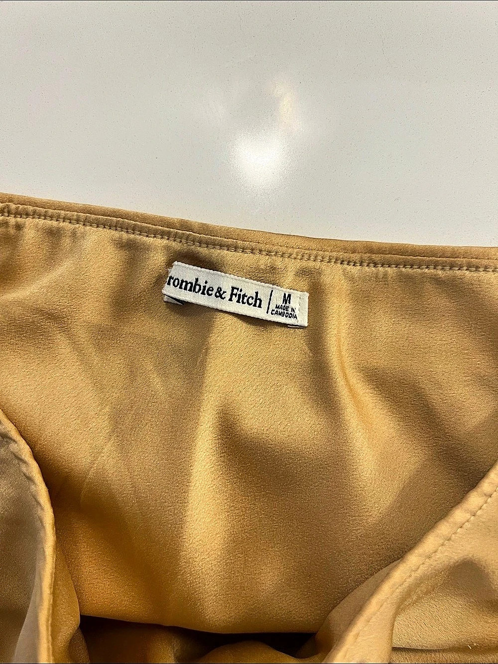 Abercrombie & Fitch Maxi Skirt in Yellow Size Medium Like New